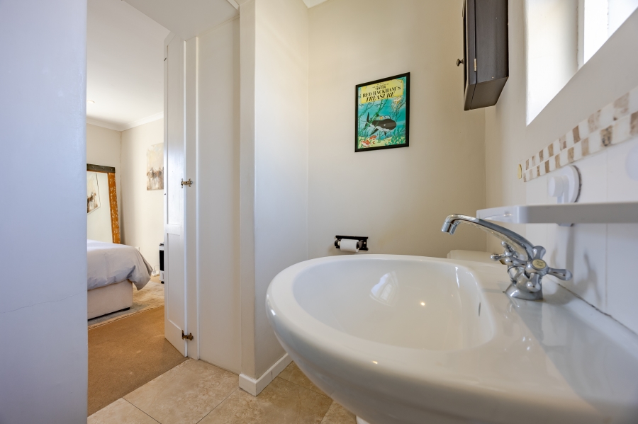 3 Bedroom Property for Sale in Kenilworth Western Cape